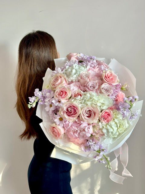 NYC Grand Pink & White Bouquet - NYC Bouquet Delivery