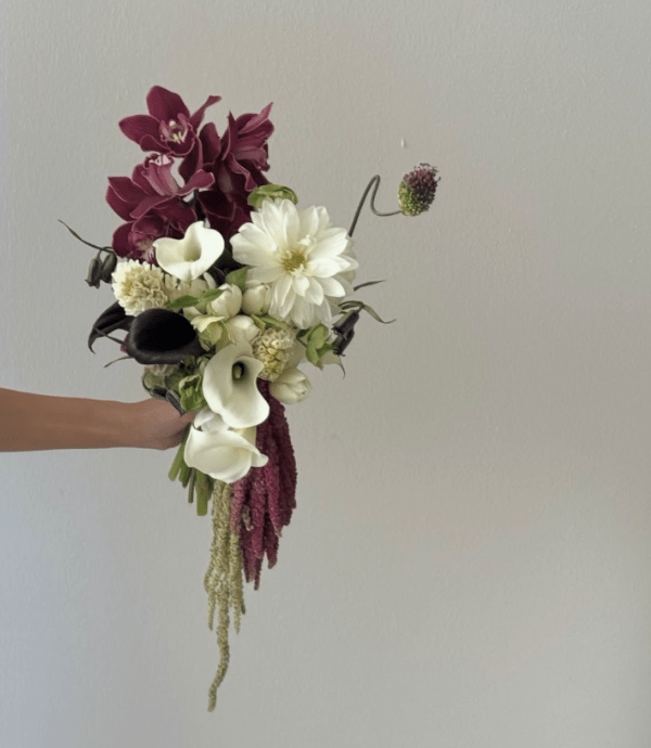 VIP Custom Centerpiece 8/15 BK - KKOT Floral Studio | Jersey City Florist & Same-Day Delivery