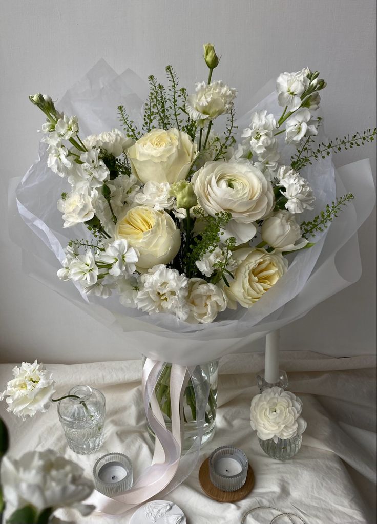 Designer's Choice - White and Green (Vase or Bouquet) - NYC Bouquet Delivery