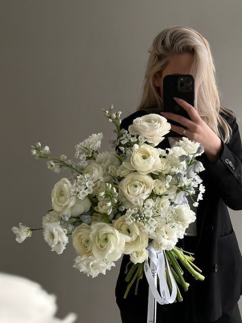Designer's Choice - White and Green (Vase or Bouquet) - NYC Bouquet Delivery