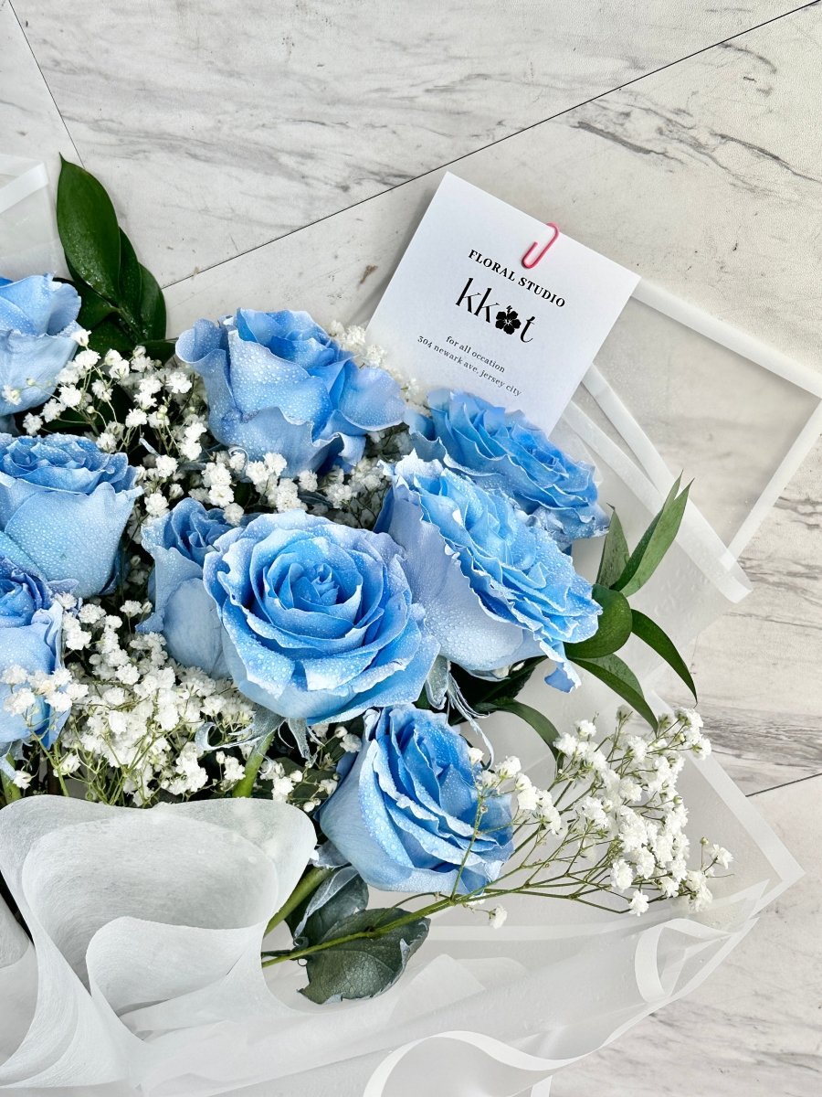 KKOT Signature Blue Rose Bouquet - KKOT Floral Studio | Jersey City Florist & Same - Day Delivery