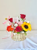 Spring Garden Mother's Day Basket – NYC Flower Delivery - NYC Bouquet Delivery